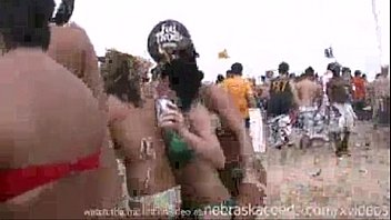XVídeos porno na praia
