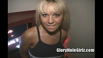 Glory hole girlz