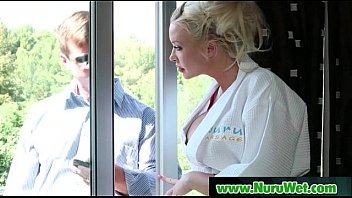 Nuru sex massage