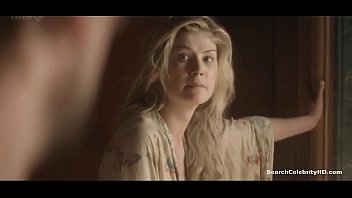 Rosamund pike nude scene