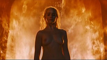 Emilia clark hot