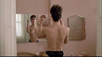 Jamie lee curtis sexiest pics