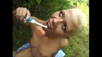 Outdoor cum shots