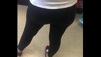 Candid leggings pics