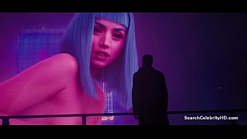 Бегущий по лезвию 2049 смотреть онлайн 1080