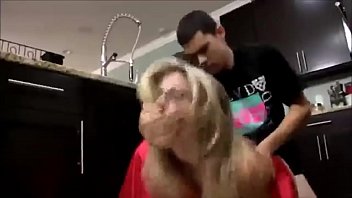 Sex with mom in the kitchen