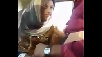 Desi car sex