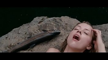 Amber heard hot scene