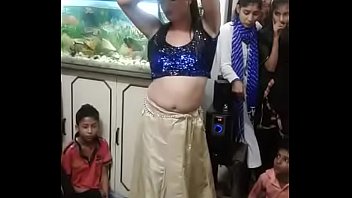 Indian big boobs dance