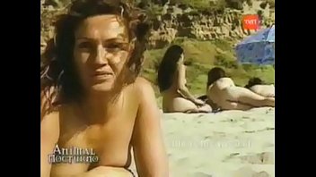 Metendo na praia de nudismo