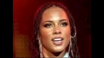 Alicia keys a woman\'s worth перевод