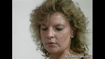 Milf lesbensex