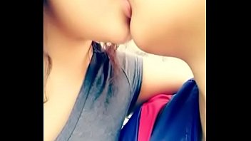 Full hot kissing