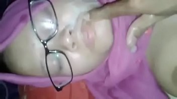 Indian cum facial