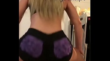 Geri halliwell ass