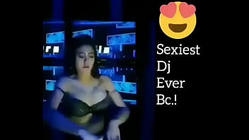 Topless dj