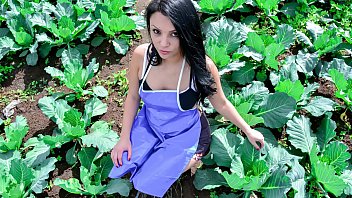MAMACITAZ - #Mary Fuego - Latina aficionada elegida para follar caliente y facial