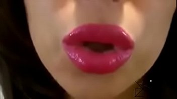 Lipstick fetish
