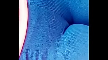 Kloe kardashian camel toe