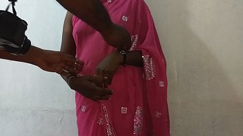 Nude tamil saree