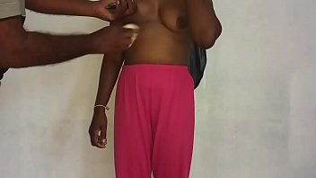 Indian teen nude boobs