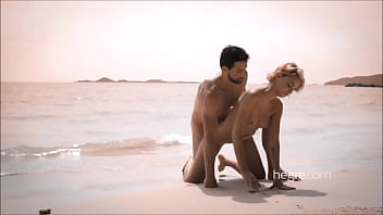 Nude photo on beach