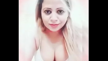 Indian aunty without bra