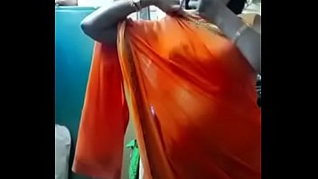 Sexy saree show