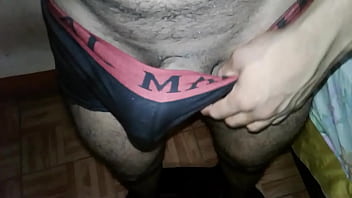 Pene en boxer