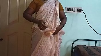 Indian aunty bra nude