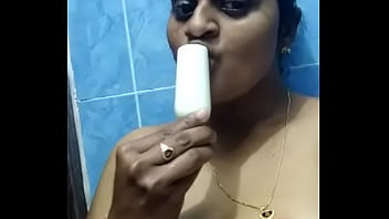 Indian finger porn