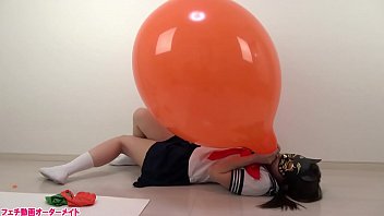 Popping balloons vk