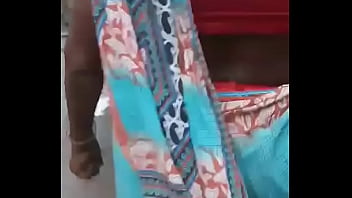 Bus saree