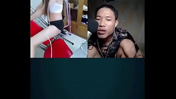 Hot girl cởi đồ lót