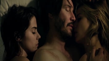 Ana de armas nipple