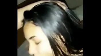 Mulher com mulher beijando na boca porno