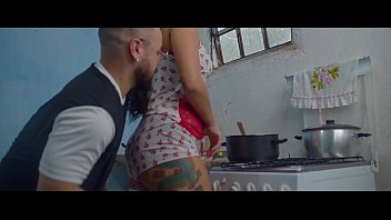 Vídeo porno da yala da mansão maromba