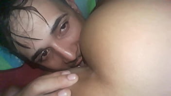 Videos de porno morena dando o bucetao