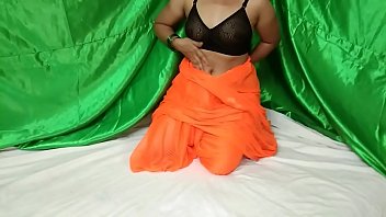 South actress hot saree images