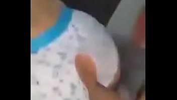 Loirinha  princesa perdendo virgindade anal