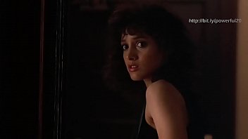 Jennifer beals nide