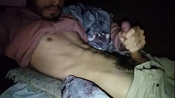 Videos de homens batendo punheta e fazendo sexo gay