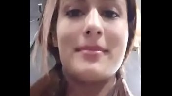 Mujer se viene
