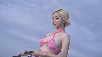 Bikini dj soda