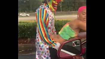 Hobby the clown