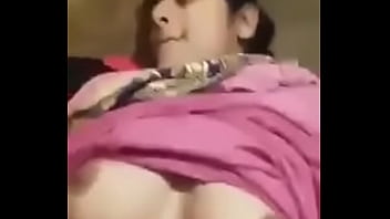 Kangana ranaut sexy boobs