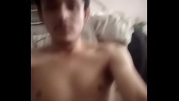 Primeiro teste para porno gay