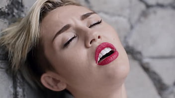 Miley cyrus nude
