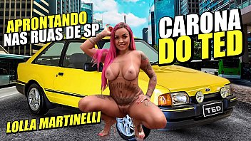 Se masturbando dentro do carro para mulheres na rua