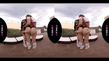 Lesbicas na floresta vr